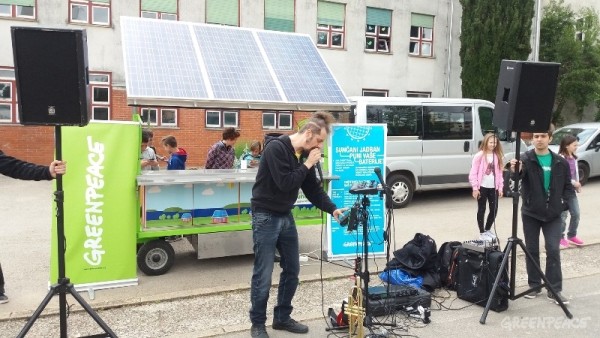 Akcija "Krovove na sunce!" koju je organizirao Greenpeace Hrvatska